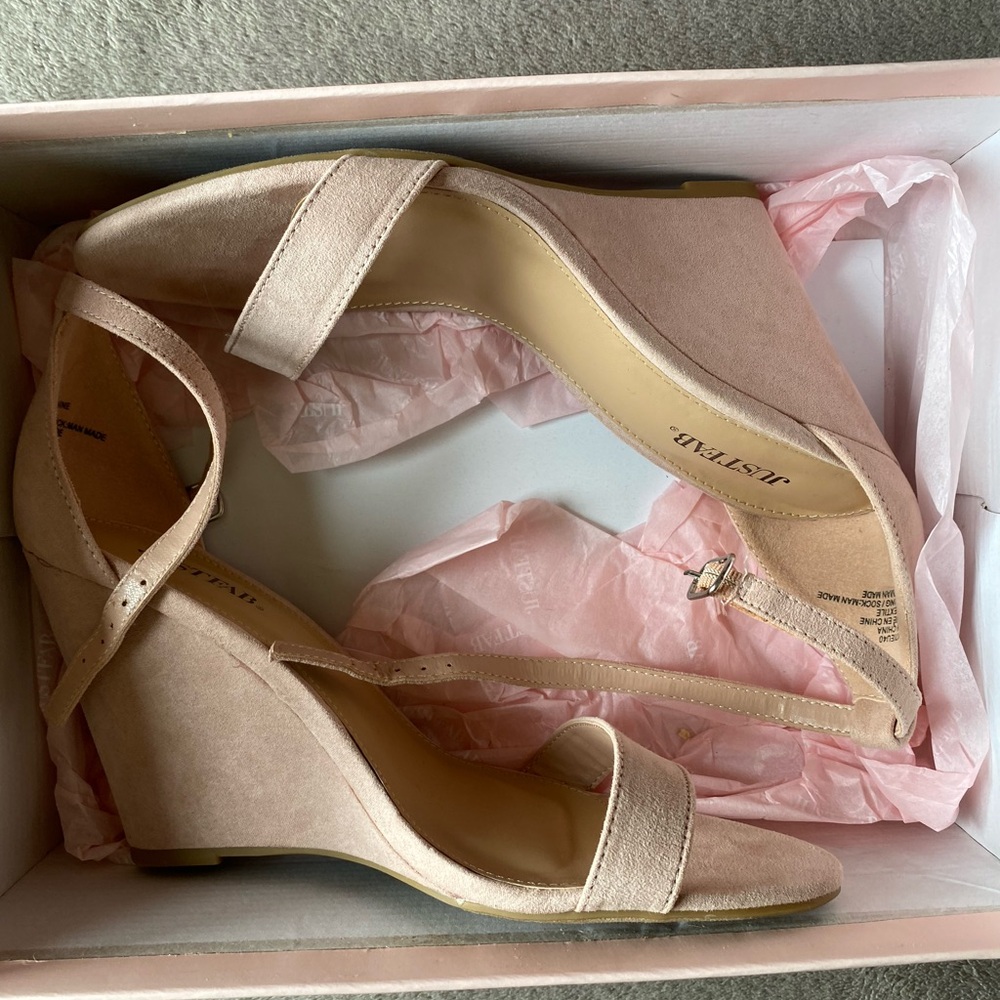 JustFab Women's blush pink Wedge Sandals